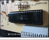 Jen SX1000 - M110 DCO * The M110 from SGS-Ates - A combined keyboard scanner and DCO chip