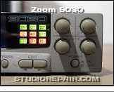 Zoom 9030 - Front Panel * …