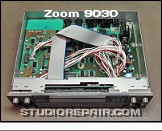 Zoom 9030 - Opened * …
